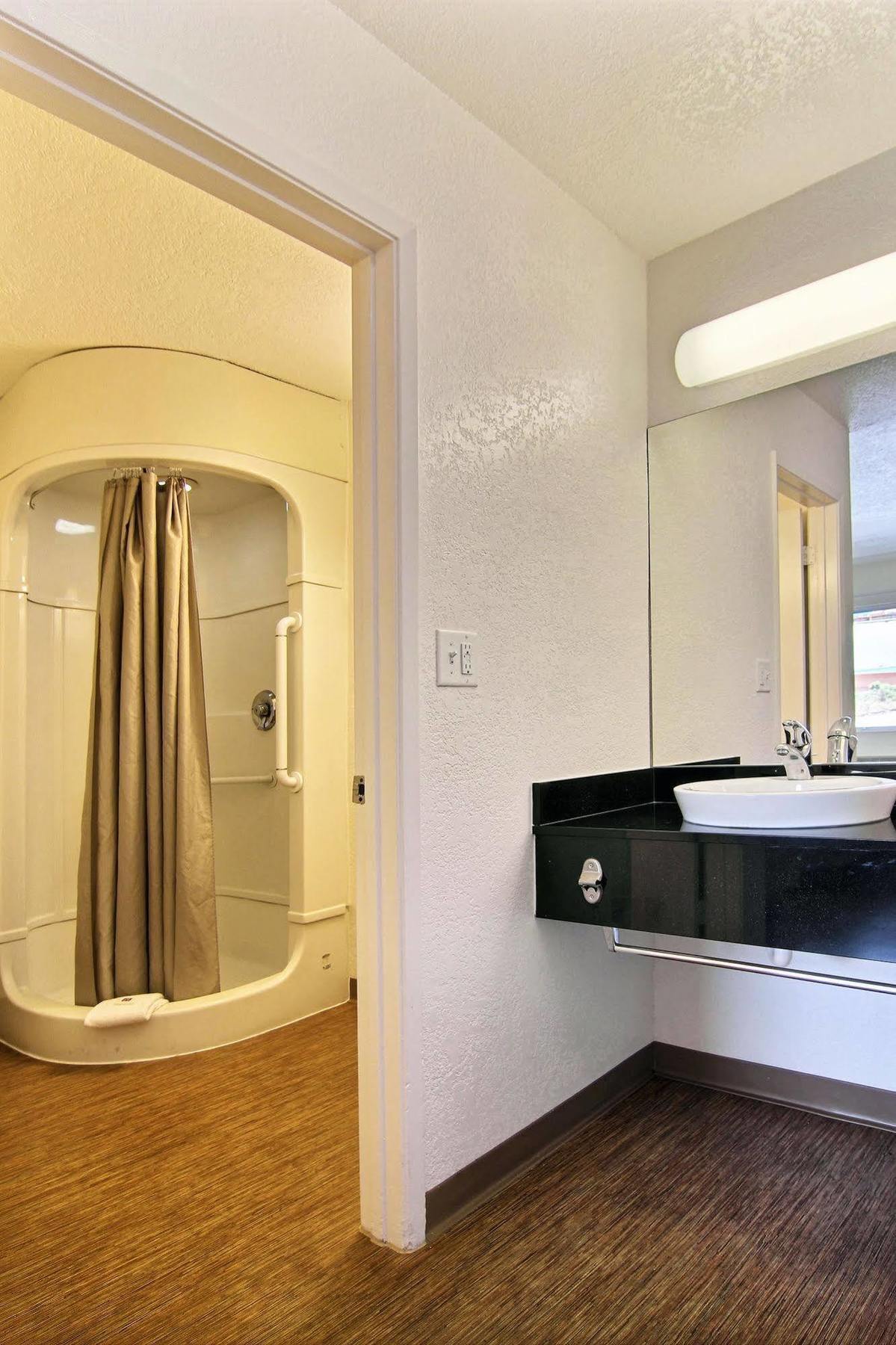 Motel 6-Albuquerque, Nm - Midtown Εξωτερικό φωτογραφία