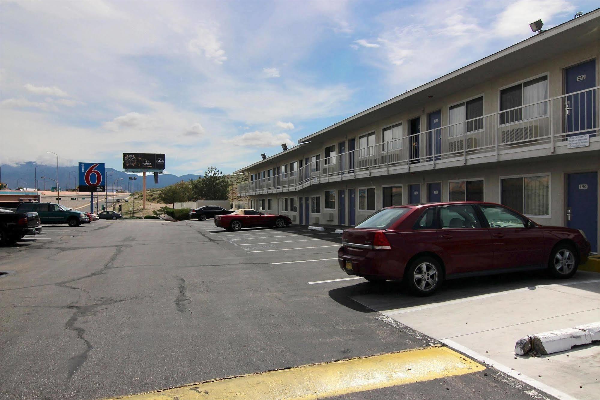 Motel 6-Albuquerque, Nm - Midtown Εξωτερικό φωτογραφία